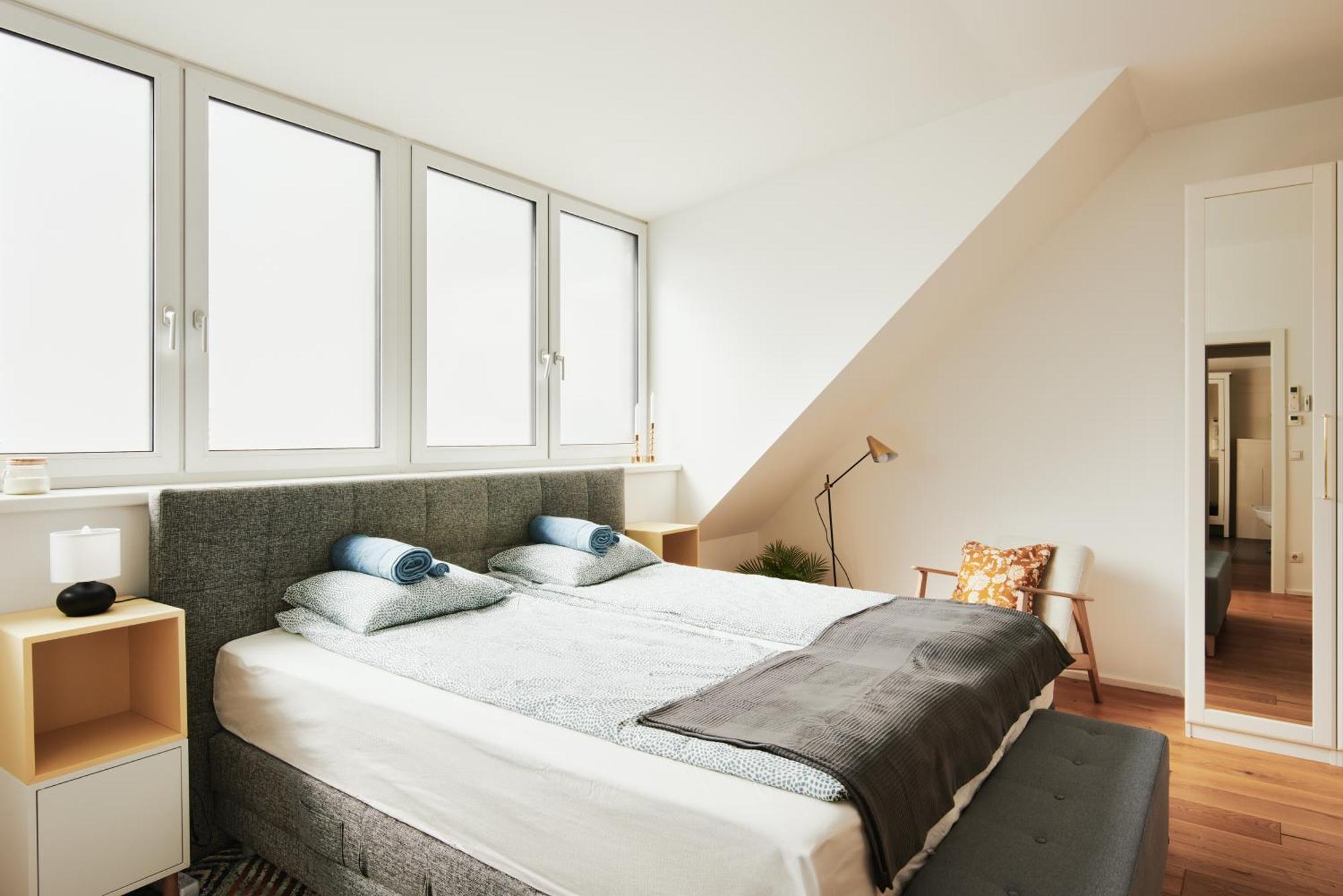 New Spacious Ultra-Modern Apartment In Wien Westbahnhof Exterior foto